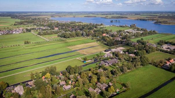 Oasis Giethoorn Villa Exterior photo